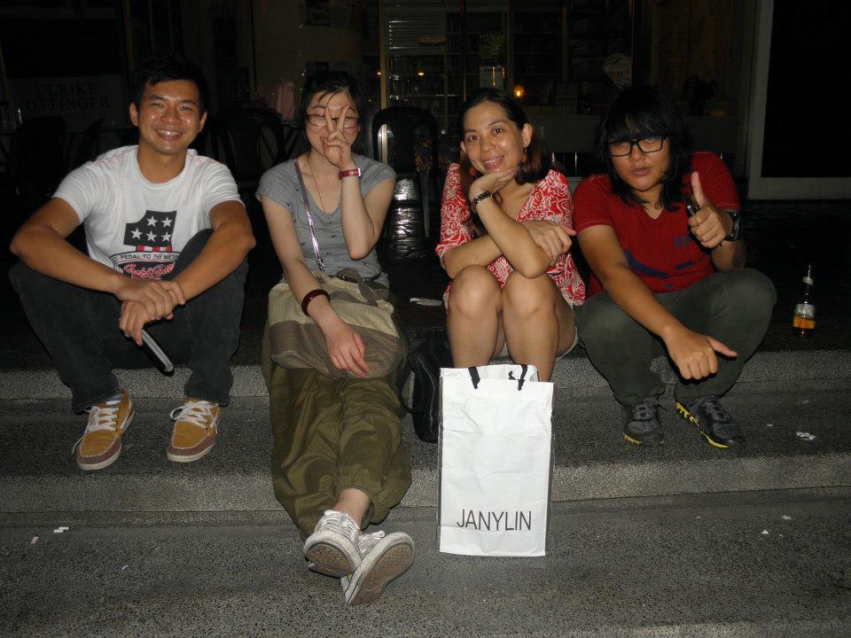 Couchsurfing meetups in Manila